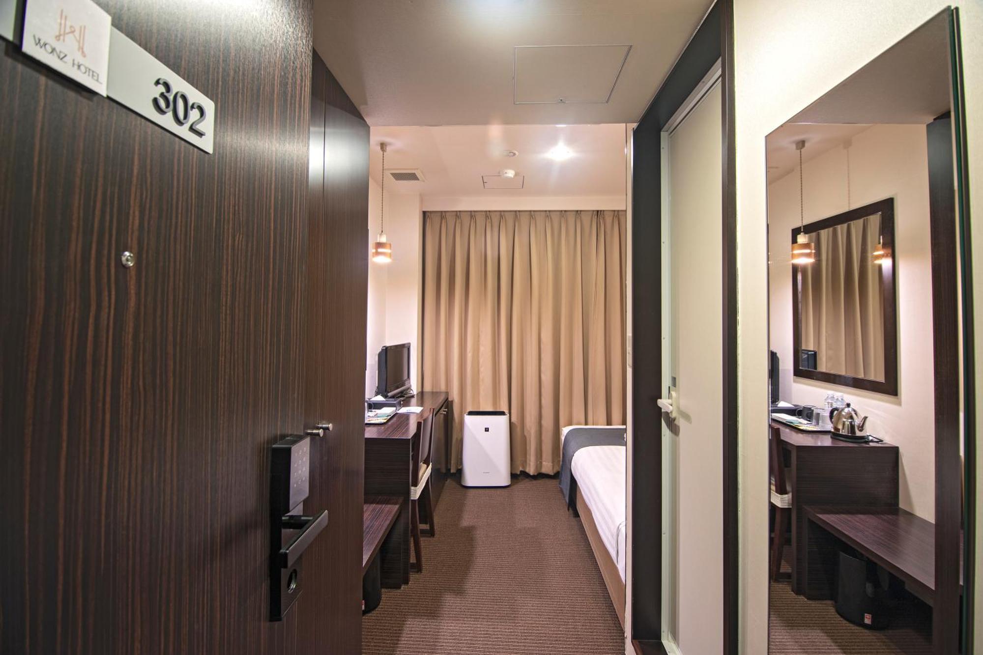 Wonz Hotel Self-Check-In Osaka Exterior foto